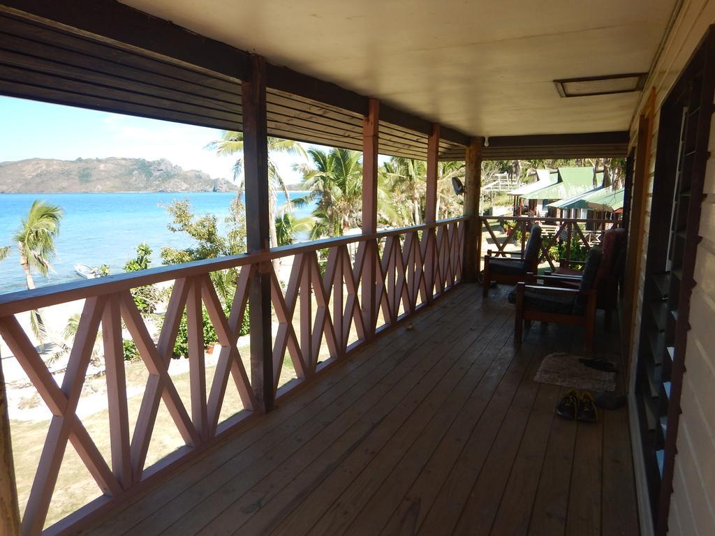 Naqalia Lodge Wayasewa Island Room photo
